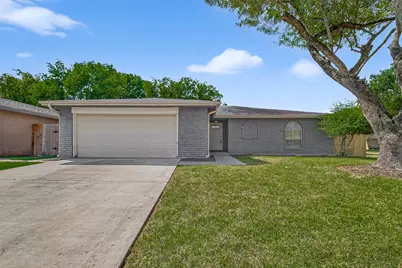10402 Gulfstream Lane, Sugar Land, TX 77498 - Photo 2