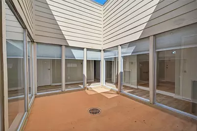 10402 Gulfstream Lane, Sugar Land, TX 77498 - Photo 34