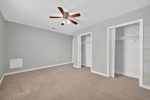 10402 Gulfstream Ln, Sugar Land, TX 77498 - Photo 30