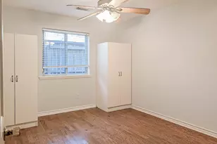 10631 Del Monte Dr, Houston, TX 77042 - Photo 20