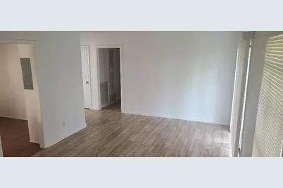 4423 Knotty Oaks Trail, Houston, TX 77045 - Photo 6