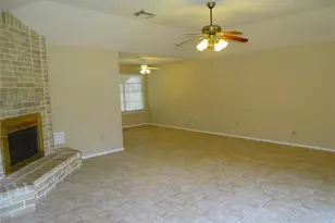 7247 Barton Oaks Dr, Houston, TX 77095 - Photo 2