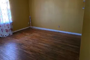 872 Lovers Ln, Houston, TX 77091 - Photo 8