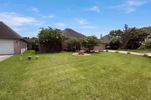 7945 Laurelwood St, Beaumont, TX 77707 - Photo 22