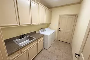 7945 Laurelwood St, Beaumont, TX 77707 - Photo 20