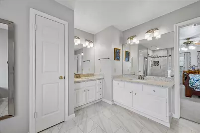 806 Amber Bough Court, Houston, TX 77062 - Photo 18
