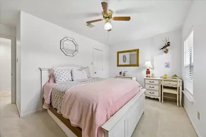 806 Amber Bough Court, Houston, TX 77062 - Photo 12
