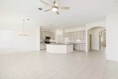 10234 Humphreys Green Drive, Rosharon, TX 77583 - Photo 8