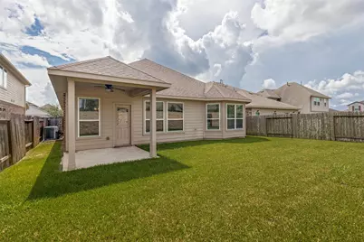 10234 Humphreys Green Drive, Rosharon, TX 77583 - Photo 24