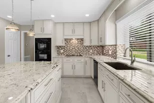 75 Stalybridge St, Sugar Land, TX 77479 - Photo 12
