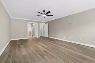 75 Stalybridge St, Sugar Land, TX 77479 - Photo 8