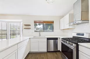 15022 Waybridge Dr, Houston, TX 77062 - Photo 12