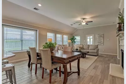 4535 Shallow Ember Drive, Spring, TX 77386 - Photo 8