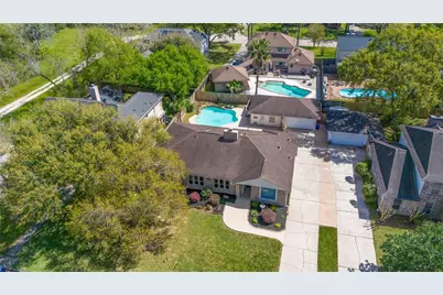 512 Chalmette Street, League City, TX 77573 - Photo 44