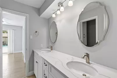 512 Chalmette Street, League City, TX 77573 - Photo 36