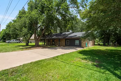 504 Walnut Street, Waller, TX 77484 - Photo 34