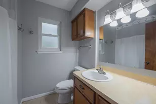 504 Walnut St, Waller, TX 77484 - Photo 14