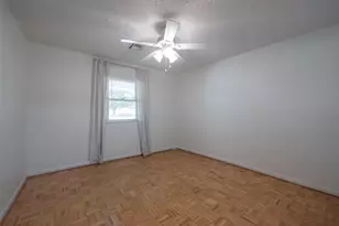 504 Walnut St, Waller, TX 77484 - Photo 20