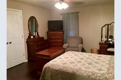402 W Drew St, Kirbyville, TX 75956 - Photo 8