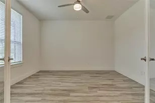 14343 Red Ldg Trl, Conroe, TX 77384 - Photo 4