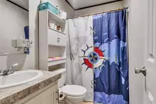 8802 Los Robles Ave, Alvin, TX 77511 - Photo 28