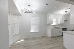 19703 Vista Lake Ct, Cypress, TX 77433 - Photo 10
