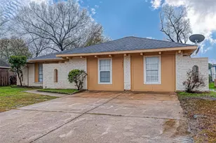 1447 Willow Rock Rd, Houston, TX 77088 - Photo 1