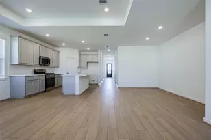 9711 Westminster Mnr Dr, Cypress, TX 77433 - Photo 4