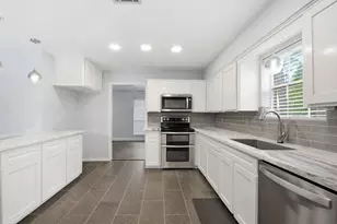 8222 Bairnsdale Ln, Houston, TX 77070 - Photo 18