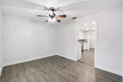 8222 Bairnsdale Lane, Houston, TX 77070 - Photo 12