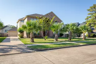 14715 Rancho Vista Dr, Houston, TX 77083 - Photo 2