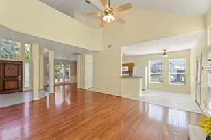 14715 Rancho Vista Dr, Houston, TX 77083 - Photo 10