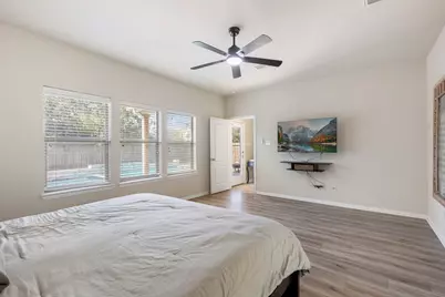 28435 Lockeridge Creek Drive, Spring, TX 77386 - Photo 20