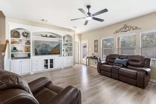 28435 Lockeridge Creek Dr, Spring, TX 77386 - Photo 16