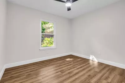 5945 Sinclair Drive, Montgomery, TX 77316 - Photo 14