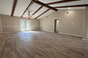 9307 Val Verde St, Houston, TX 77063 - Photo 2