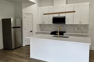 8218 Locksley Rd, Houston, TX 77078 - Photo 2