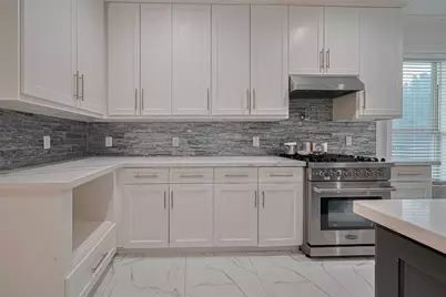 9534 Irby Street, Houston, TX 77088 - Photo 8
