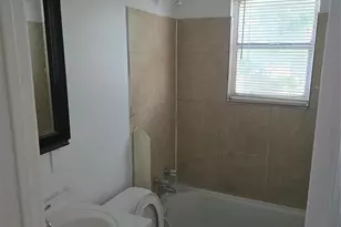 3721 Tuam St, Houston, TX 77004 - Photo 14