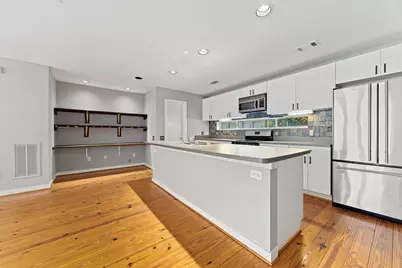913 Robin Street, Houston, TX 77019 - Photo 6