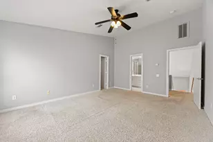 913 Robin St, Houston, TX 77019 - Photo 12
