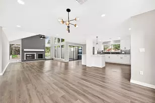 12530 Olympia Dr, Houston, TX 77077 - Photo 10