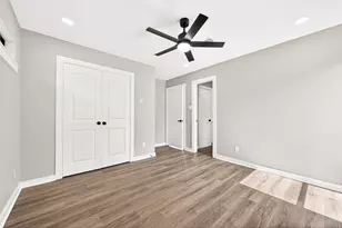 12530 Olympia Dr, Houston, TX 77077 - Photo 38