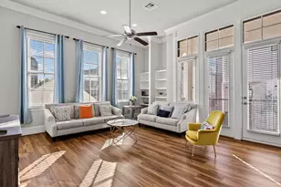 5616 Cohn Terrace Ln, Houston, TX 77007 - Photo 4