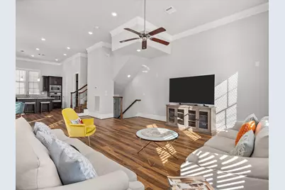 5616 Cohn Terrace Lane, Houston, TX 77007 - Photo 10