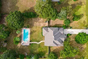 1122 Silveridge, Conroe, TX 77304 - Photo 2