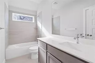 1715 Pecan Woods, Conroe, TX 77301 - Photo 10