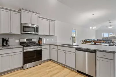 13724 Sabine Lake Drive, La Marque, TX 77568 - Photo 12