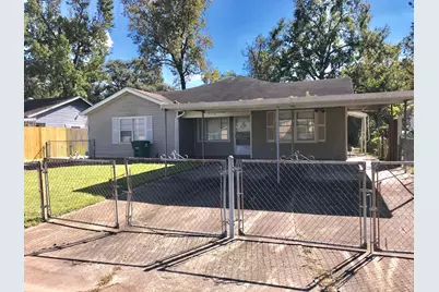 9118 Oak Knoll Lane, Houston, TX 77078 - Photo 1