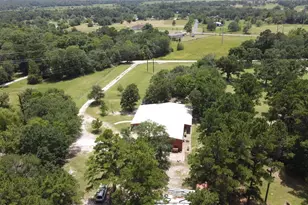 17 Mosley Ln, Huntsville, TX 77320 - Photo 42